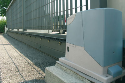 portail automatique coulissant